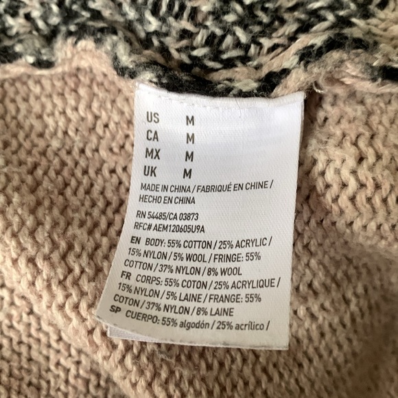 AEO beige cardigan - Picture 8 of 10